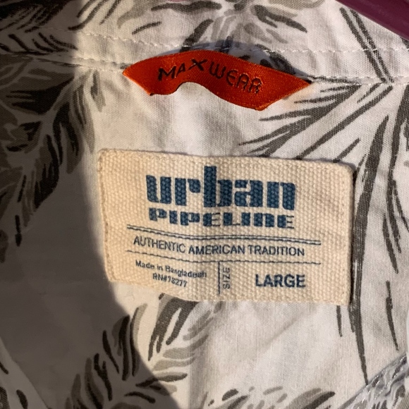 Urban Pipeline maxwear shirt - Picture 3 of 3